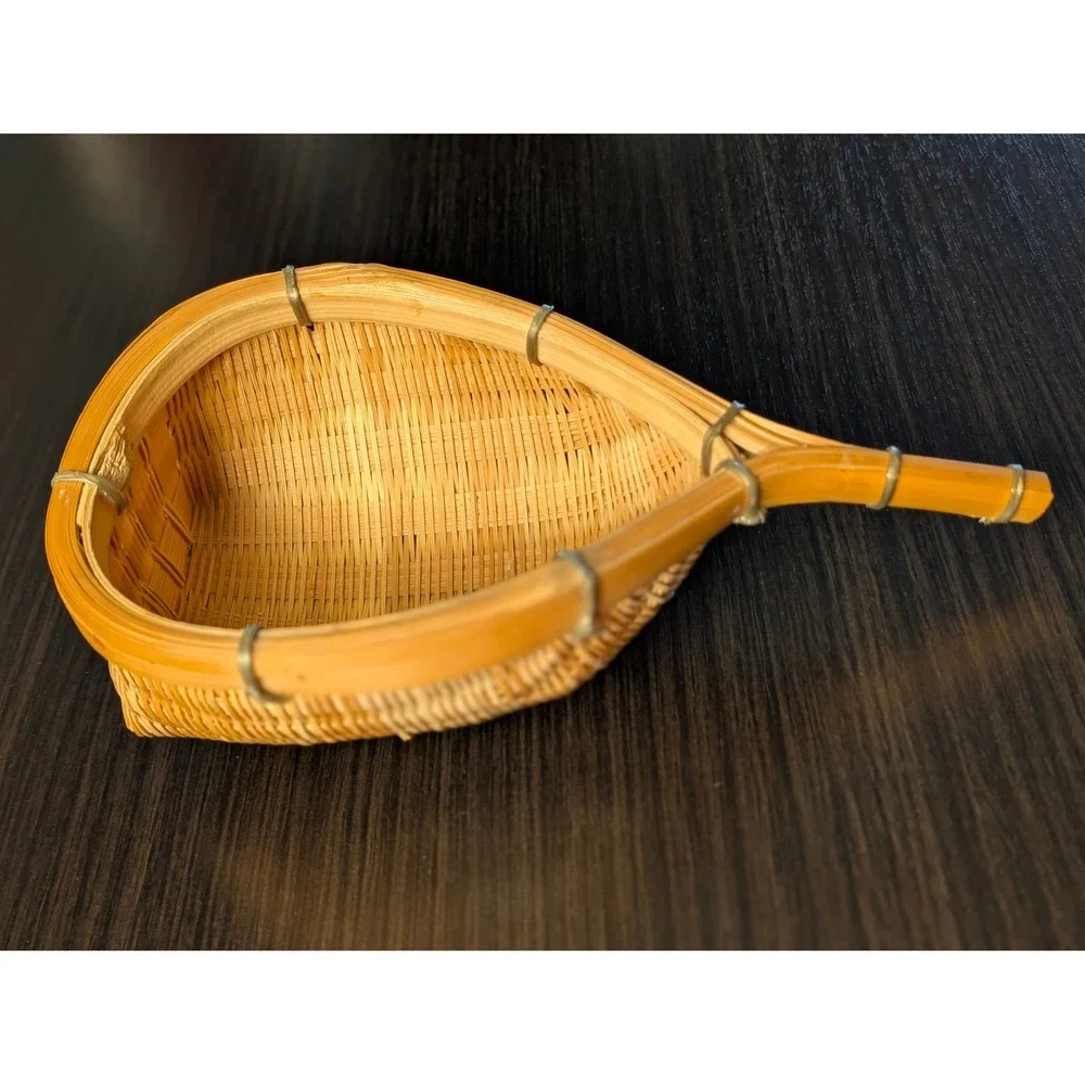 Vintage Hand‎ Woven Bamboo Scoop Basket Teardrop Shape Natural Wood Decor